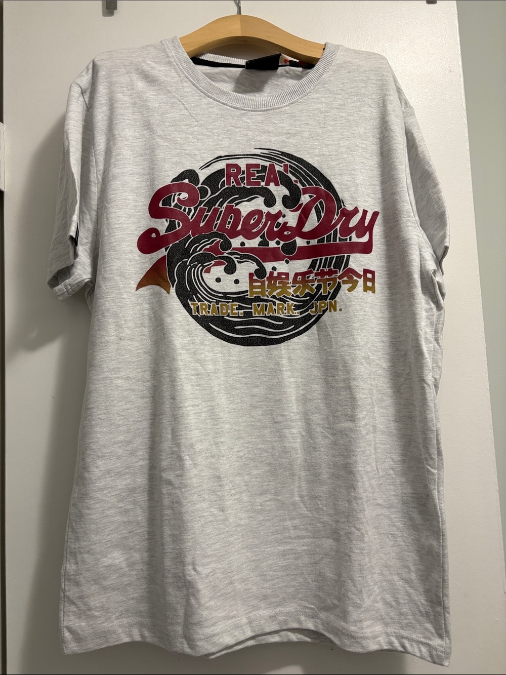 Superdry Light Grey Graphic Logo Tee with Red Script